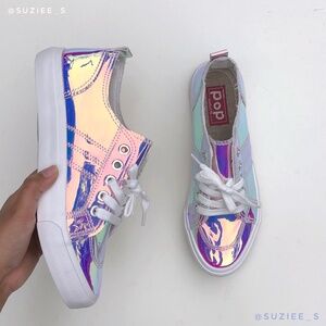 POP Holographic Declan Lace up Sneakers 8 NWT